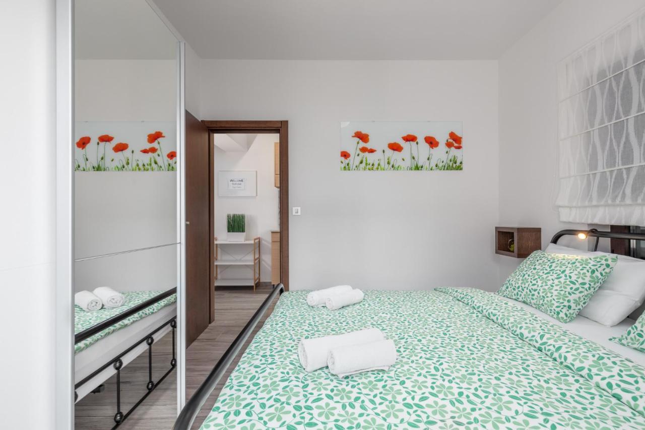 Sanja Premium Apartments Porec Exterior photo